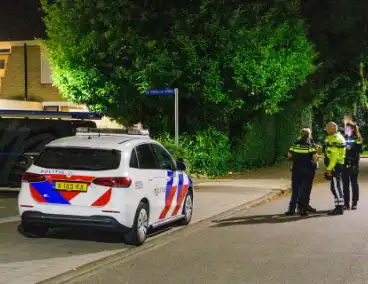 Explosie beschadigt voordeur rijtjeswoning