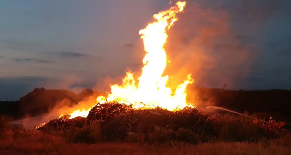 Forse buitenbrand in Amersfoort - Foto 10
