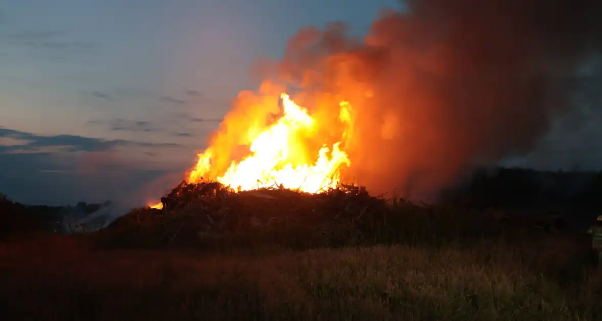 Forse buitenbrand in Amersfoort - Foto 3