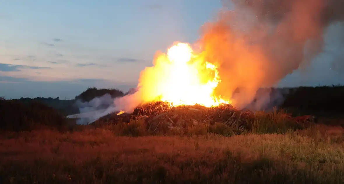 Forse buitenbrand in Amersfoort - Foto 6