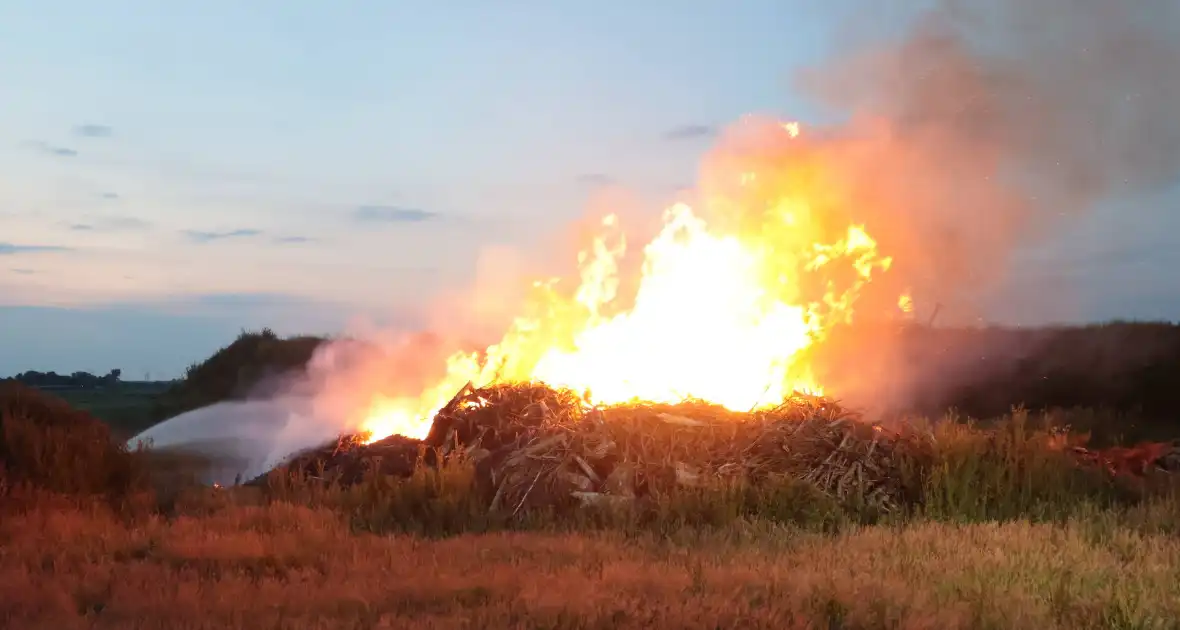 Forse buitenbrand in Amersfoort - Foto 7