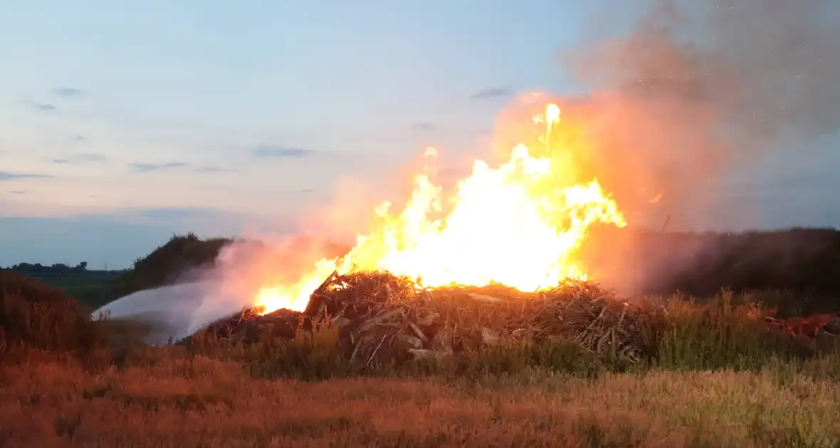 Forse buitenbrand in Amersfoort - Foto 8