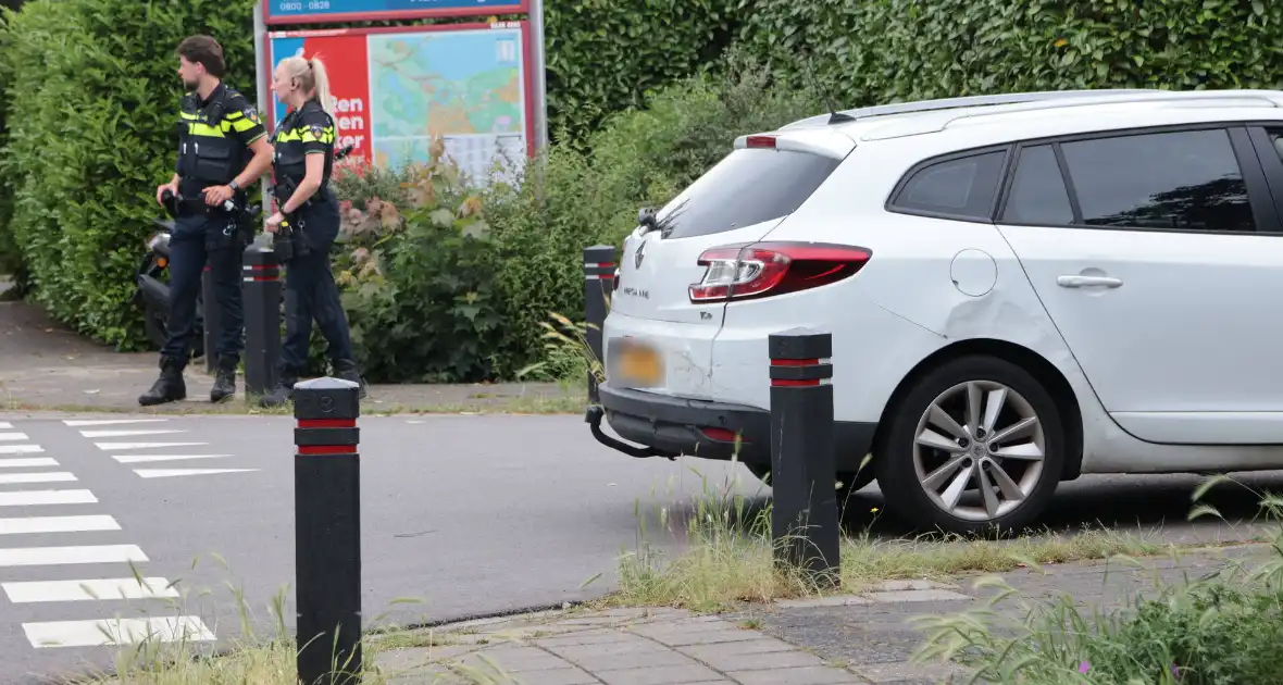 Ongeval met motorscooter en auto leidt tot doorrijden - Foto 10