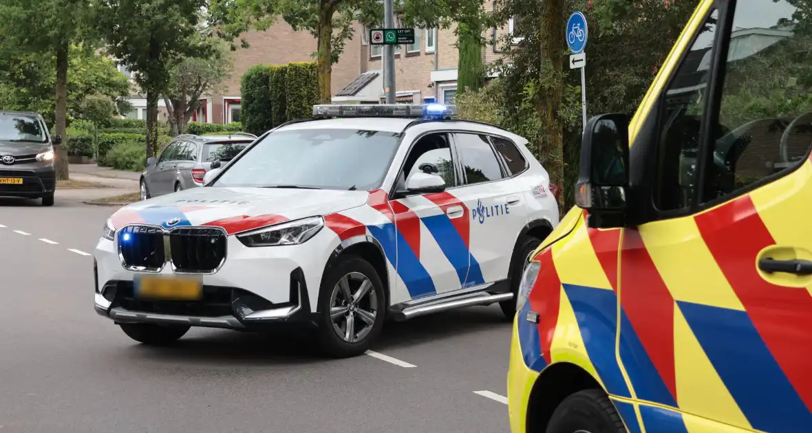 Ongeval met motorscooter en auto leidt tot doorrijden - Foto 4
