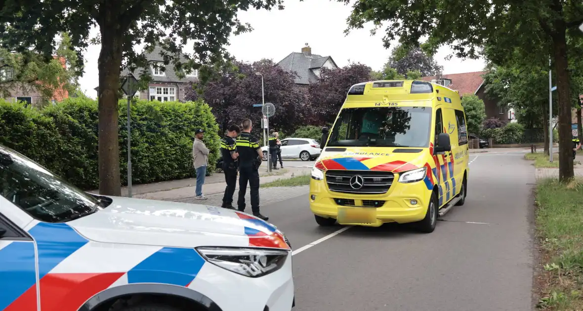 Ongeval met motorscooter en auto leidt tot doorrijden - Foto 7