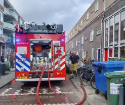 Gebouwbrand veroorzaakt sterke rooklucht