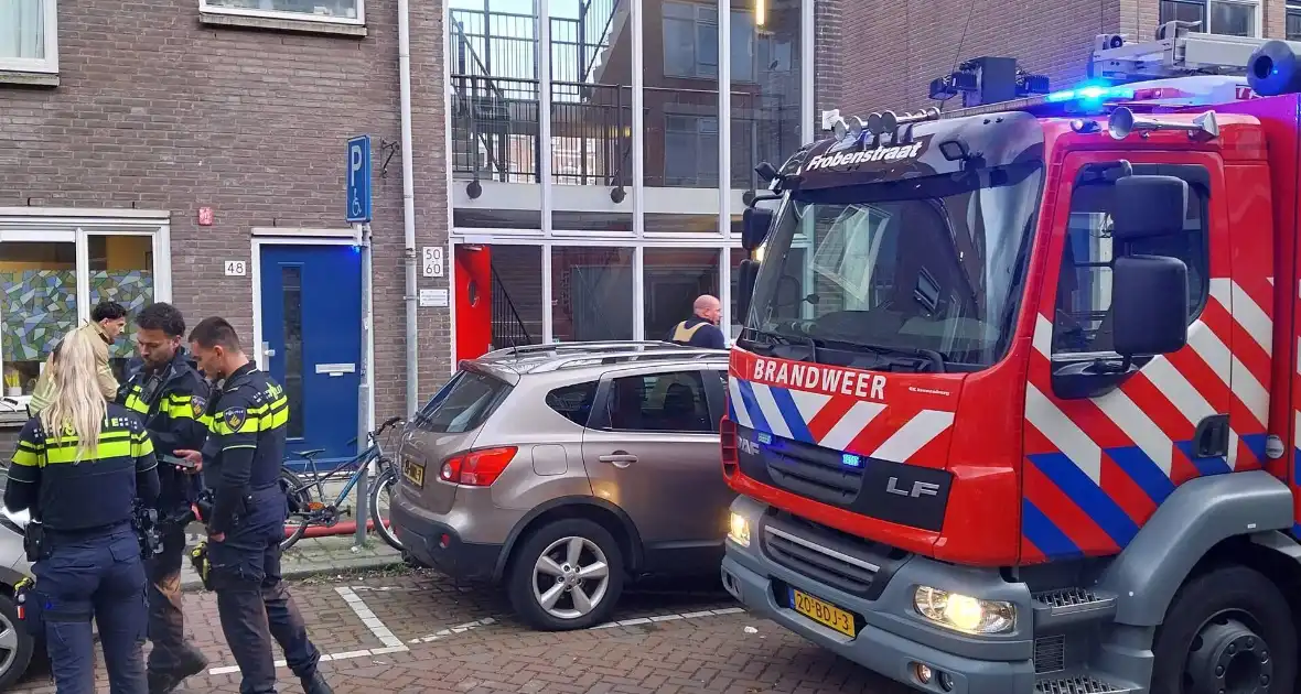 Gebouwbrand veroorzaakt sterke rooklucht - Foto 6