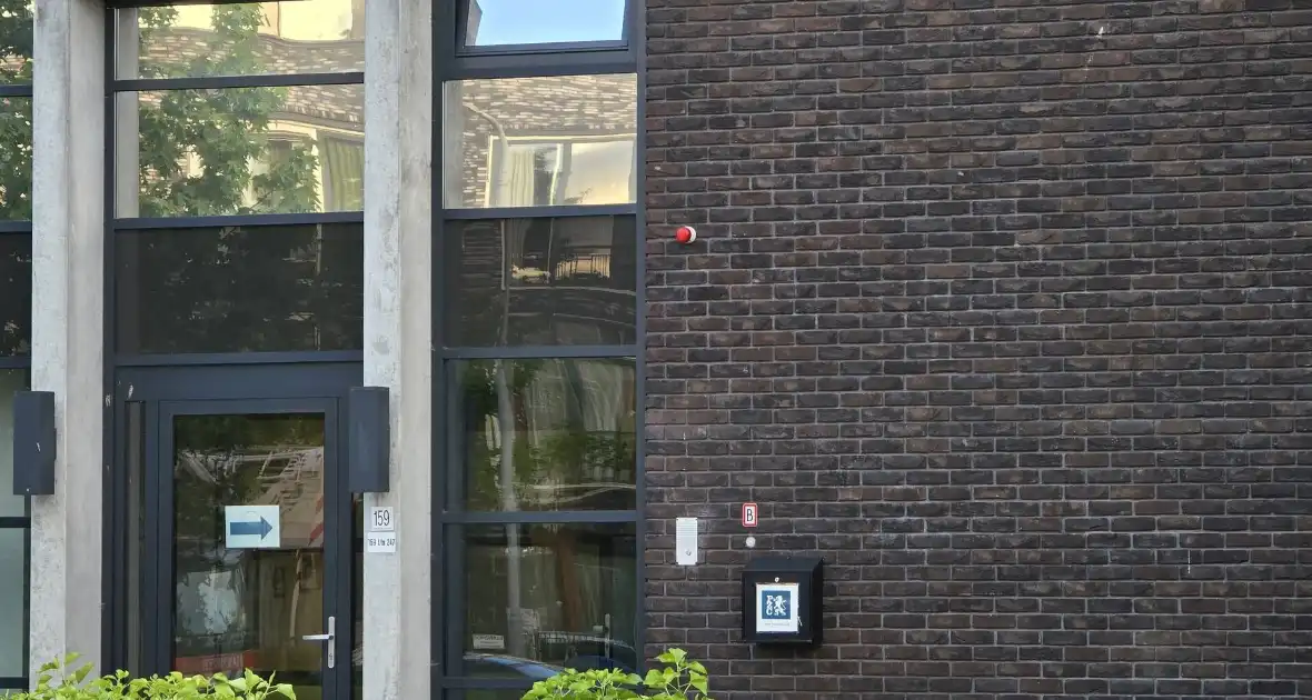 Brandweer ingezet voor brand in verzorgingstehuis - Foto 4