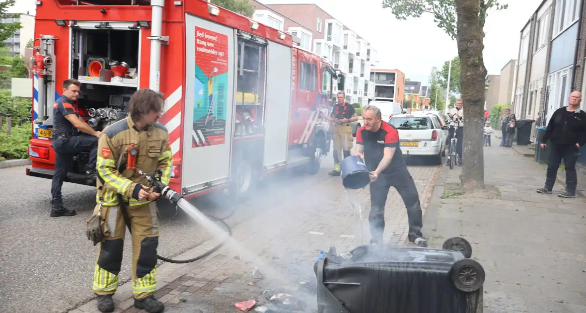 Containerbrand vergt inzet van brandweer - Foto 5