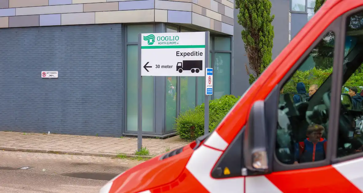 Brand in bedrijf door elektrische pompwagen - Foto 2