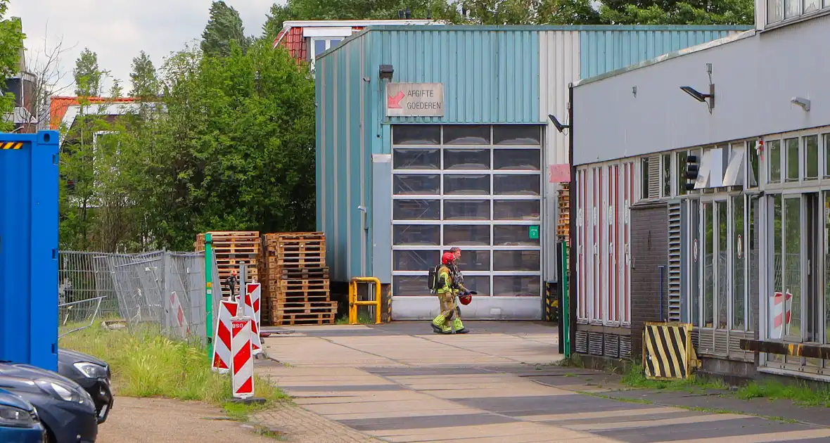 Brand in bedrijf door elektrische pompwagen - Foto 5