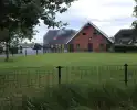 Brand in bijgebouw leidt tot grote inzet brandweer