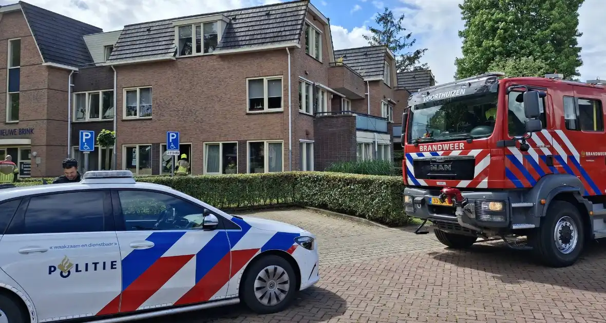 Brand in prullenbak geblust
