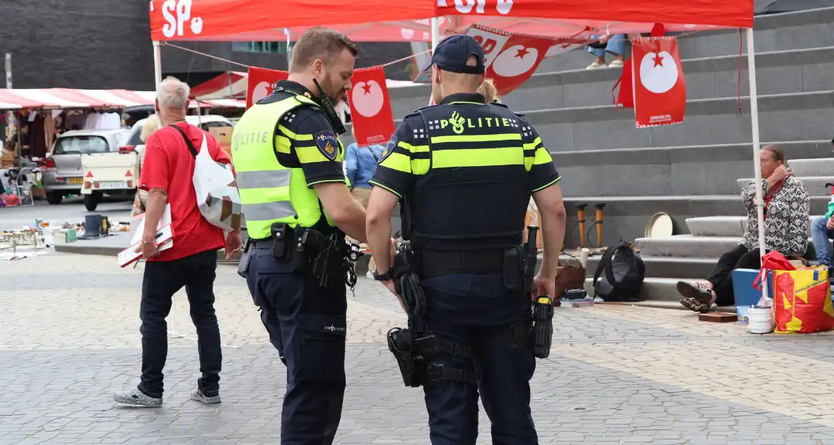 Demonstratie trekt veel aandacht
