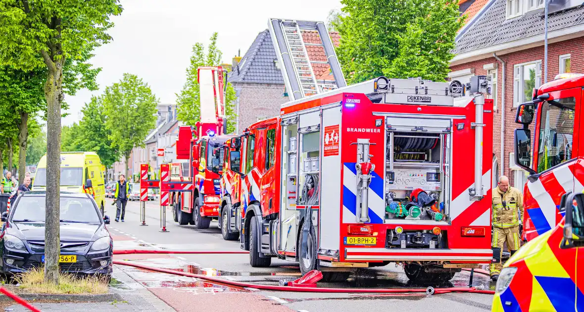 Grote brand in woning met vijf gewonden