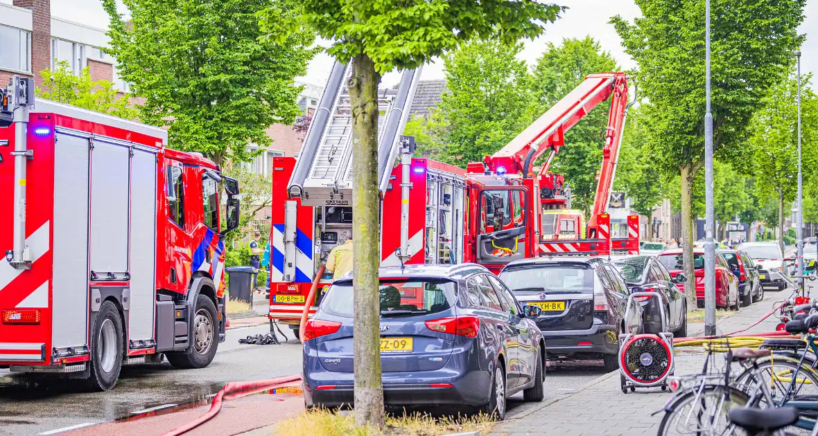 Grote brand in woning met vijf gewonden - Foto 4