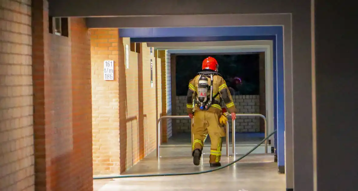 Brand in appartement leidt tot ontruiming van flatgebouw - Foto 6