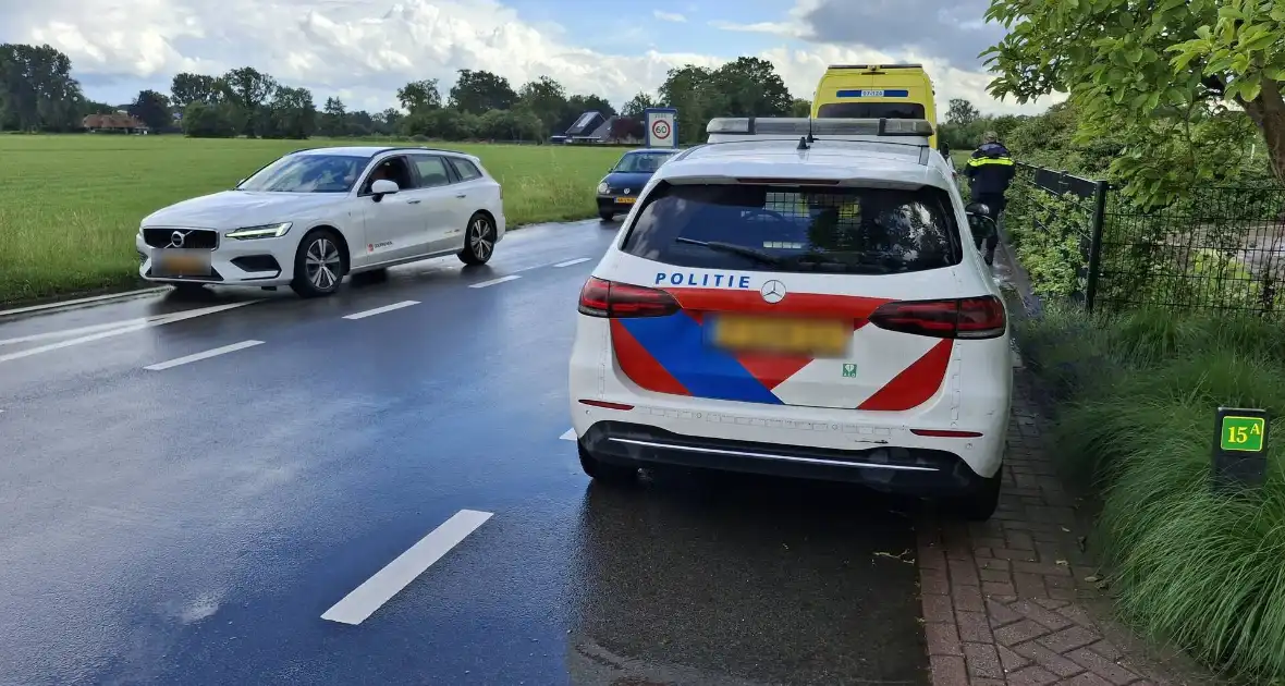 Fietser komt ten val tijdens rit - Foto 2