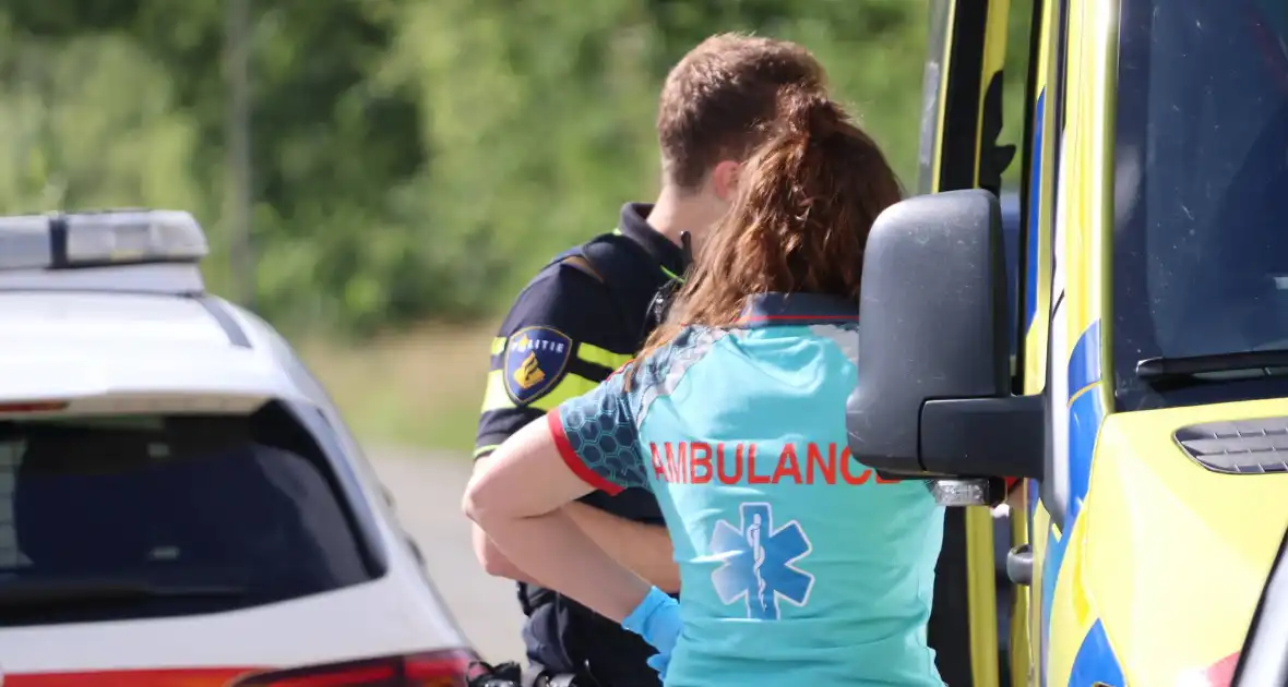 Botsing tussen auto en brommobiel - Foto 14