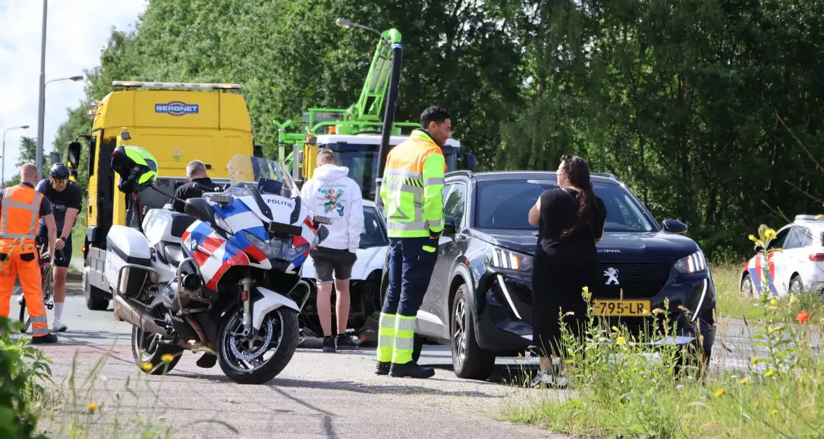 Botsing tussen auto en brommobiel - Foto 8