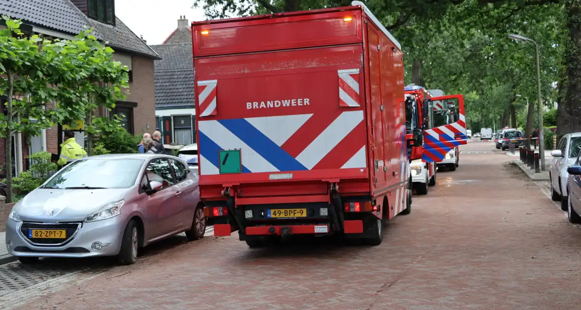 Woning onbewoonbaar door brand in meterkast, brandweer waarschuwt voor bluspoging - Foto 6