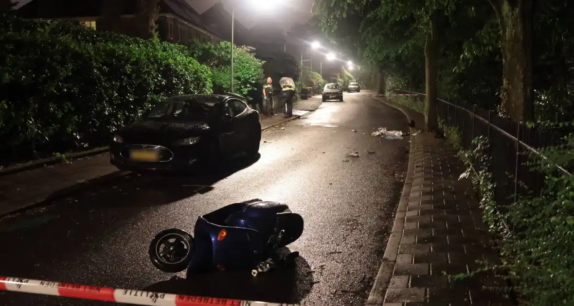 Scooterrijder zwaargewond na ongeval - Foto 1