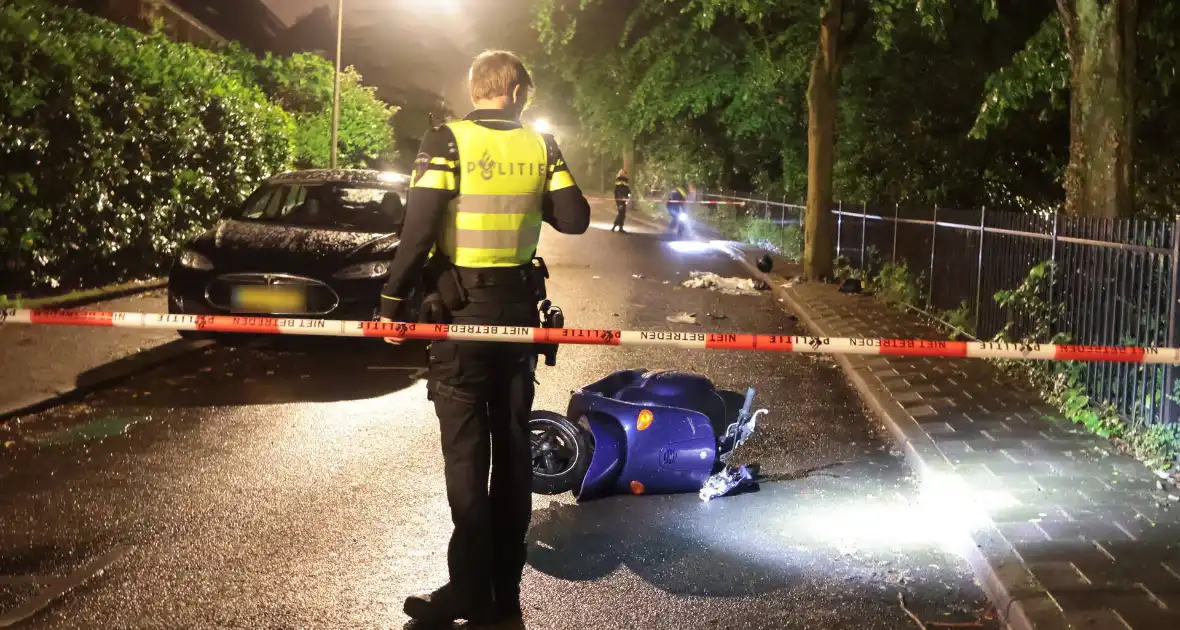 Scooterrijder zwaargewond na ongeval - Foto 3