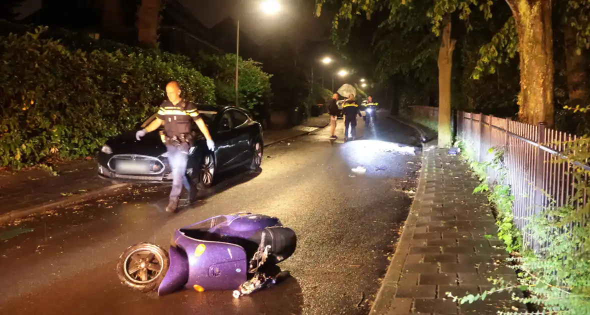 Scooterrijder zwaargewond na ongeval - Foto 7