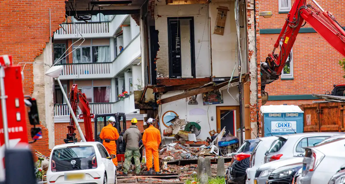 Schade door nachtelijke explosie goed zichtbaar