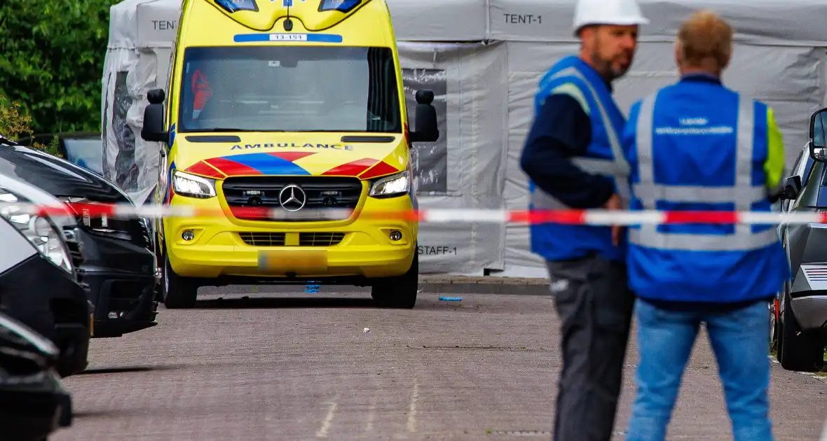 Schade door nachtelijke explosie goed zichtbaar - Foto 2