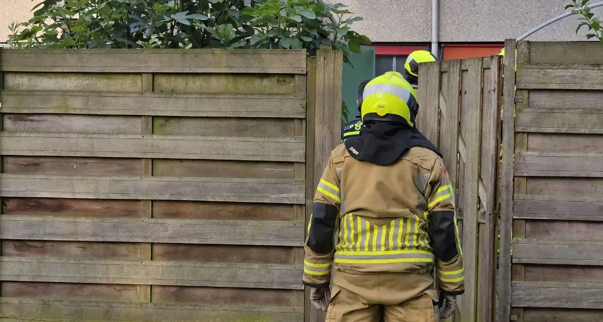 Brand in schuur door defecte vriezer - Foto 5