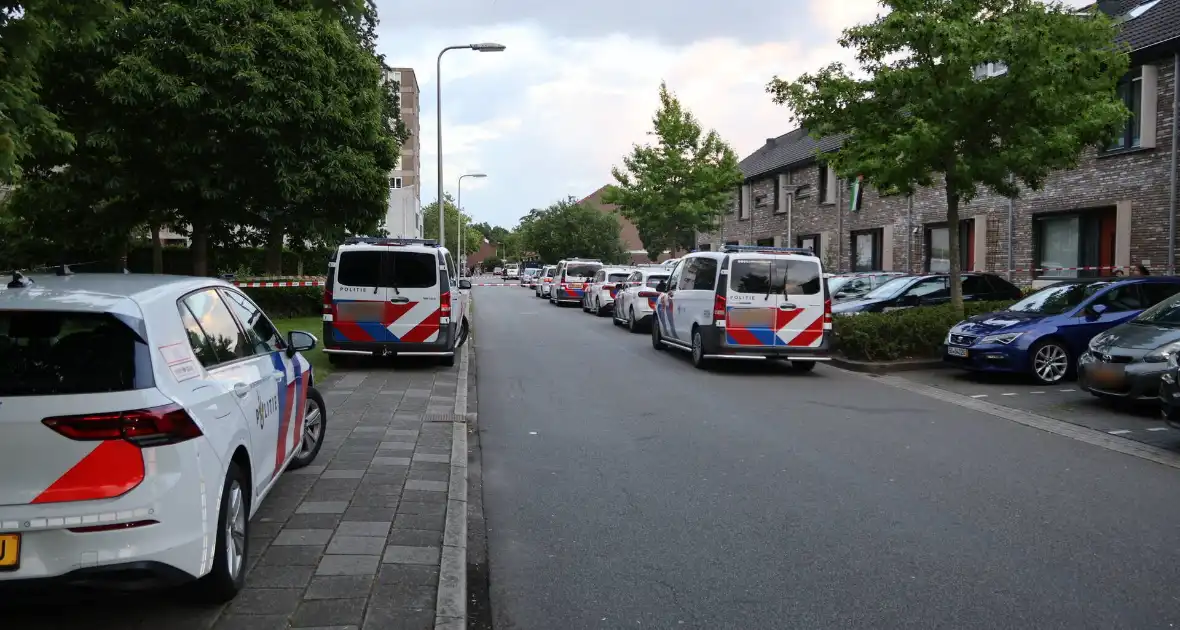 Persoon aangehouden na grote politieactie - Foto 12