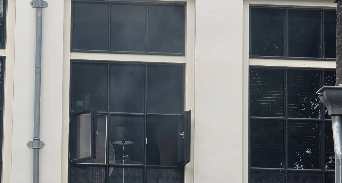 Rook uit oven leidt tot brandweeractie - Foto 5