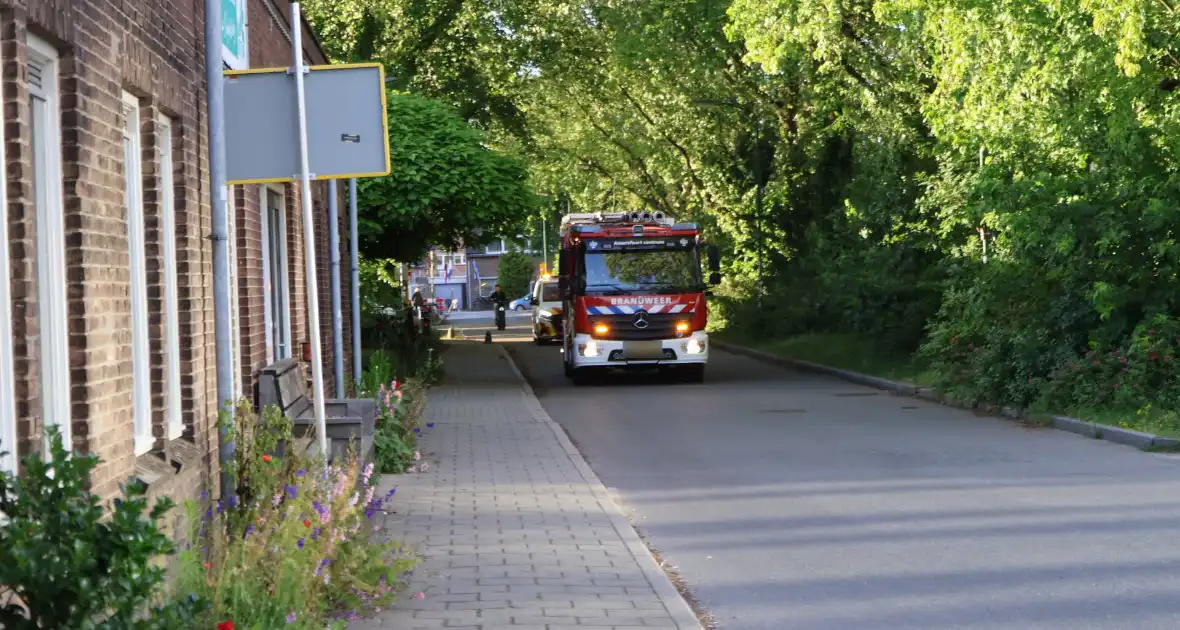 Brandweer onderzoekt rookontwikkeling op spoor - Foto 4