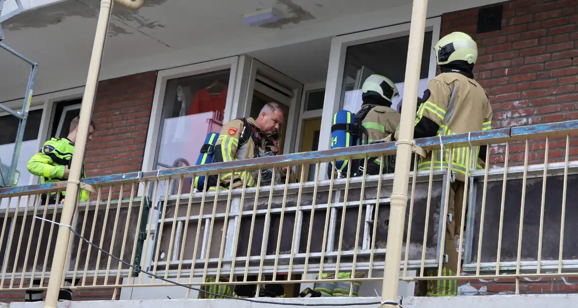 Pan op het vuur zorgt voor rookontwikkeling in woning - Foto 5