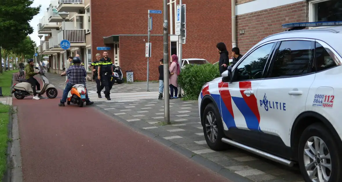Deelscooter zwaar beschadigd na aanrijding - Foto 5