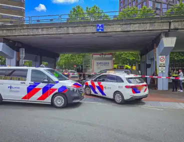 Fietser raakt zwaargewond bij aanrijding met vrachtwagen