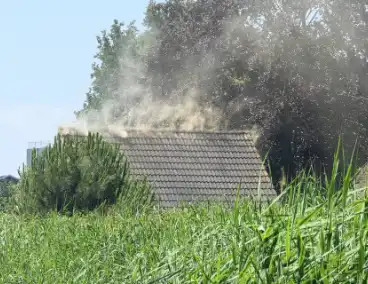Brand in bijgebouw door kortsluiting