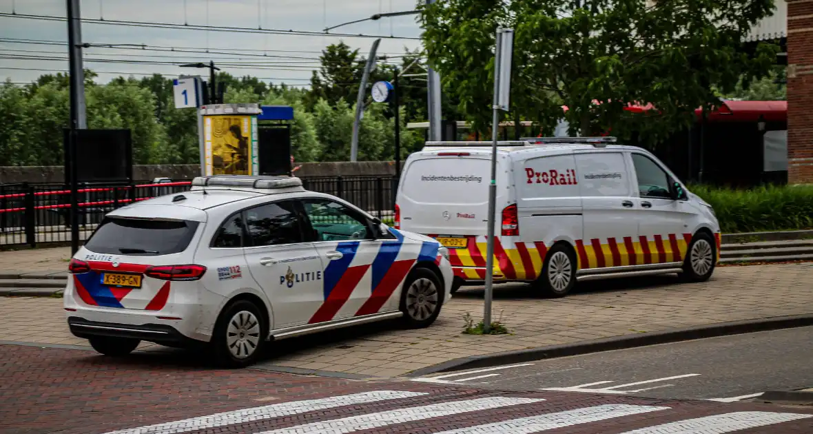 Persoon op spoor veroorzaakt treinvertraging - Foto 1