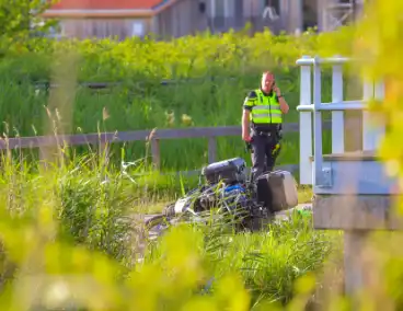 Motorrijder betrokken bij ongeval aan waterkant