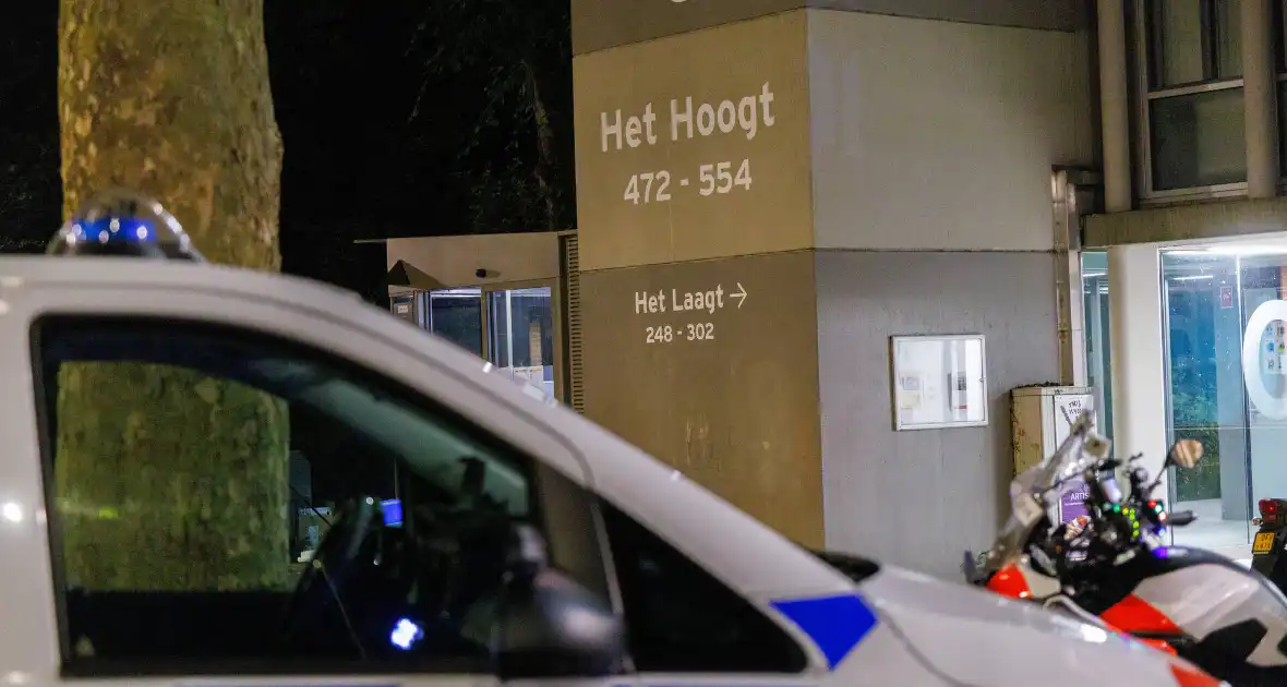 Steekincident in flat leidt tot gewonde en arrestatie - Foto 1