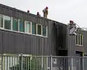 Kleine dakbrand bij kantoorpand snel geblust
