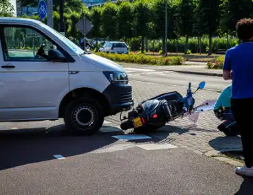 Scooterrijder gewond bij ongeval met auto