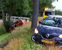 Automobilist ramt voertuig en belandt in sloot