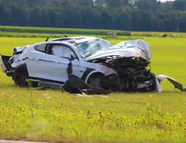 Zwaar ongeval met auto in Tollebeek