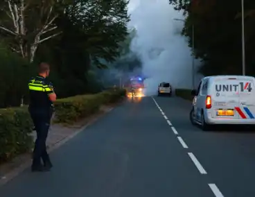 Glazenwassersbusje gaat in vlammen op