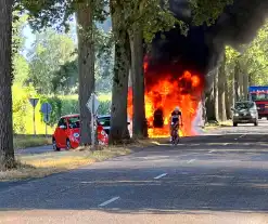 Brand in landbouwvoertuig zorgt voor wegafsluiting