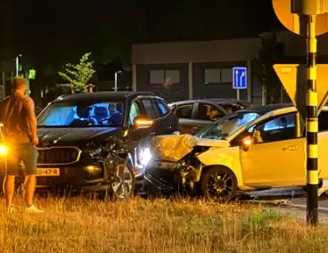 Achtervolging eindigt in crash met bestuurder die spoorloos verdwijnt