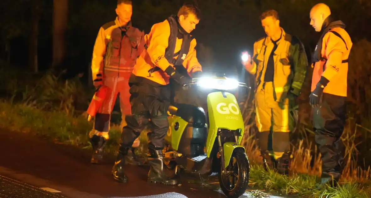 Scooter aangetroffen bij waterkant - Foto 6