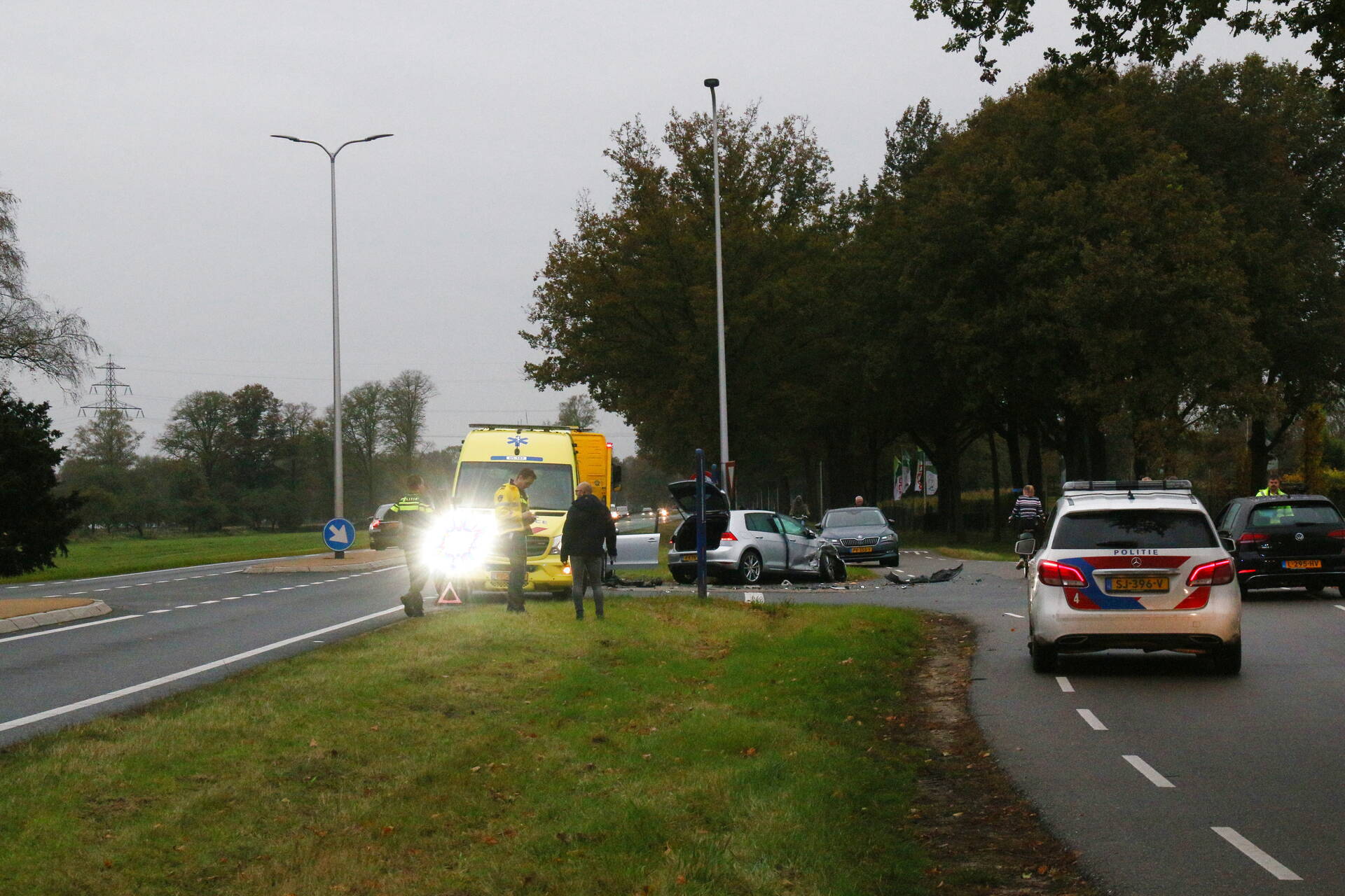 Flinke Schade Bij Botsing Tussen Twee Auto's | 112-nu.nl